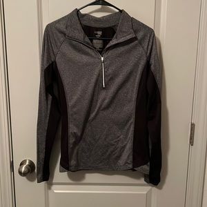 Dan skin semi fitted workout top